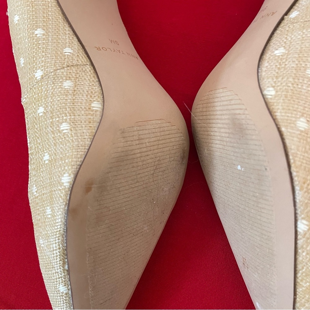 Ann Taylor Tan Cream Heels Pointed-Toe Sophistication - Picture 6 of 9